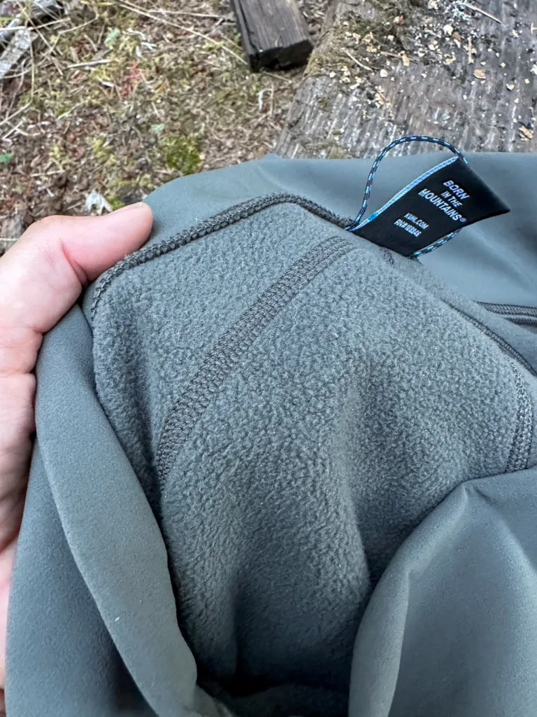 Soft fleece lining of the KUHL Frost tights.